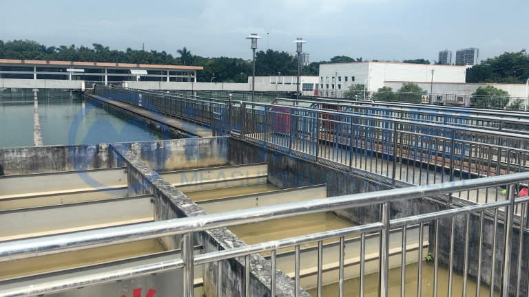 便携式明渠流量计（流速仪）的测量原理和使用注意事项
